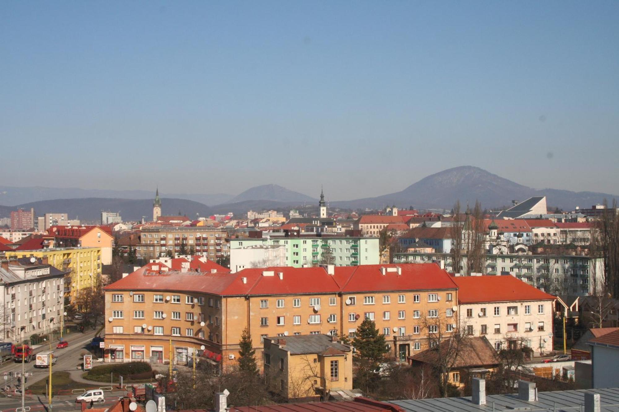 Hotel Lineas Presov Luaran gambar